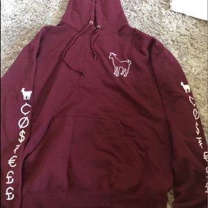 Erika Costell small maroon sweatshirt